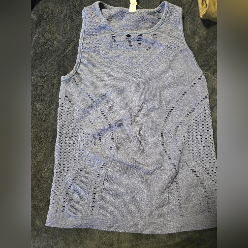 Alo Yoga Top
